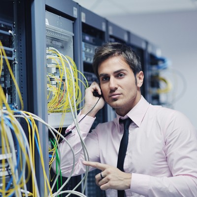 3 Advantages to Hosting Your Own Phone System In-House